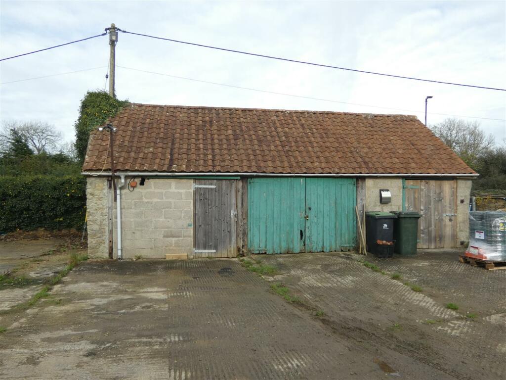 Additional property image - Cucklington, Wincanton