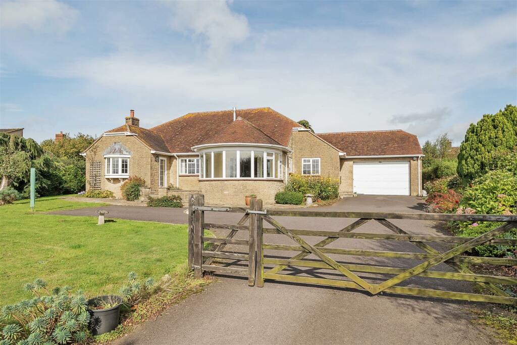 3 bedroom smallholding for sale in Hazelbury Bryan, Sturminster Newton