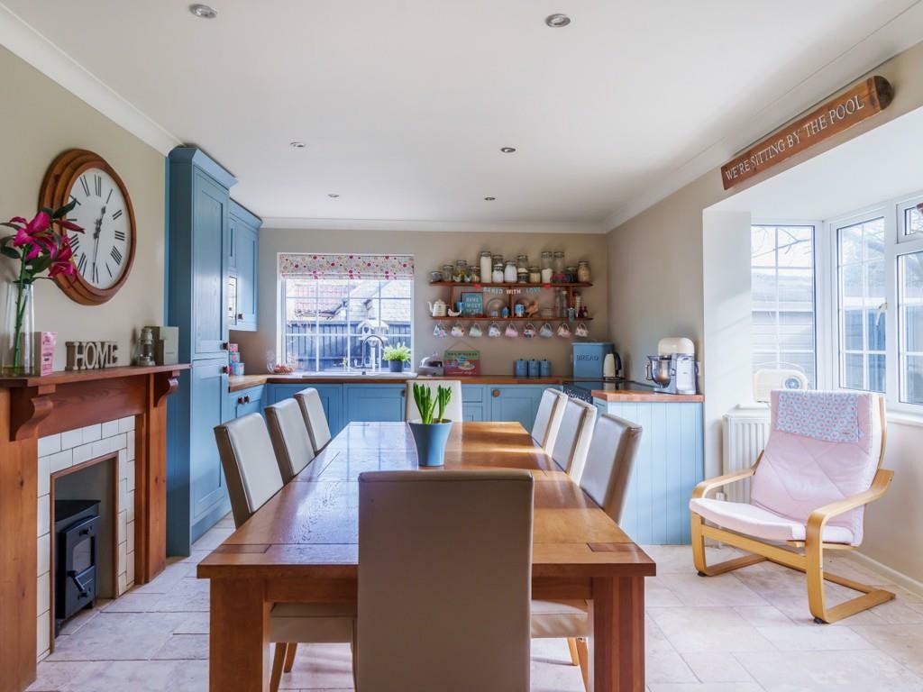 4 bedroom detached house for sale in Ham Lane, Compton Dundon, Somerton