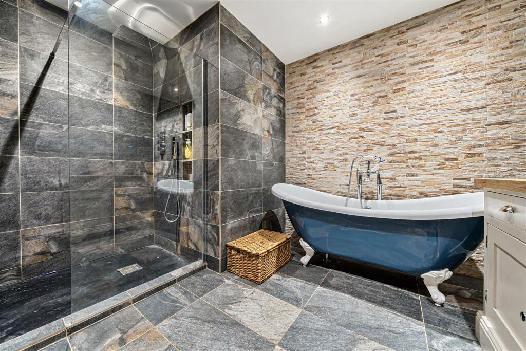Additional property image - Queen Street, Tintinhull, Yeovil