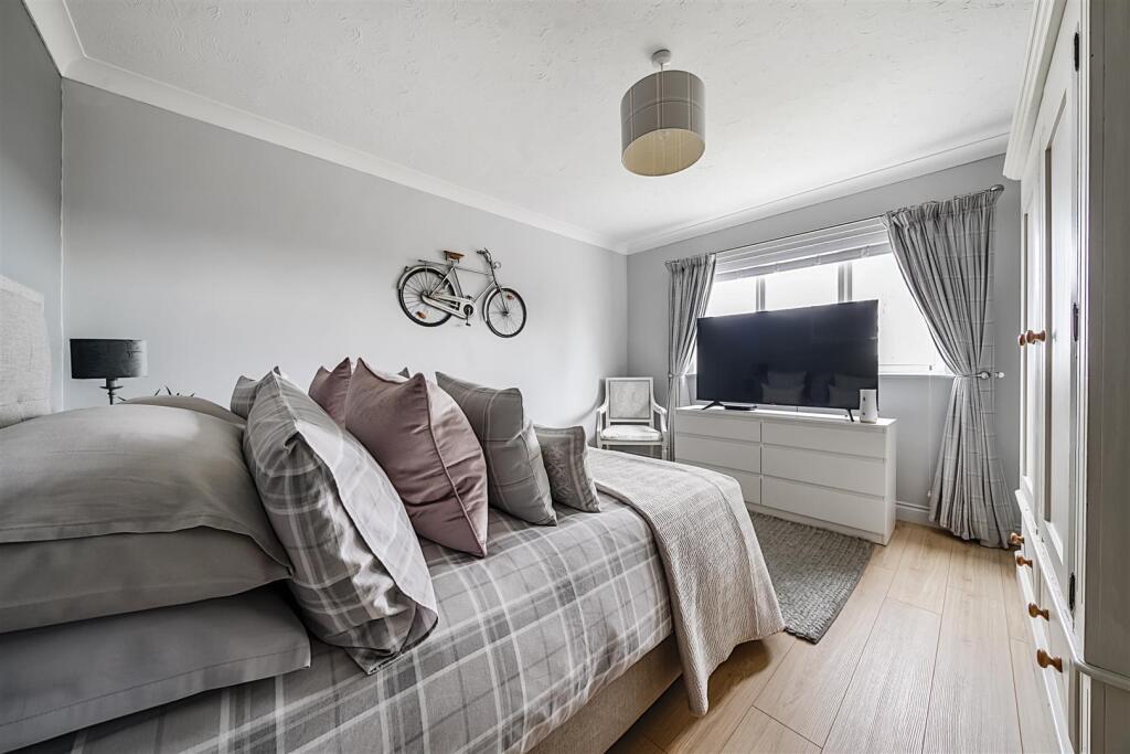 Additional property image - St. Nicholas Park, Yeovil, Somerset