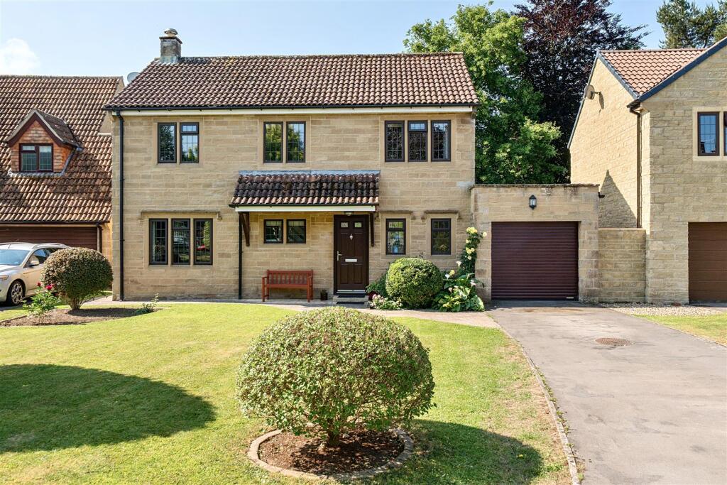 Main image of property: Matfurlong Close, Martock