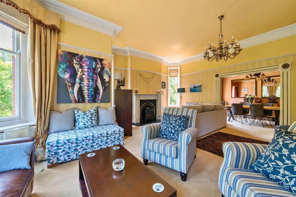 Main image of property: 93 Hendford Hill, Yeovil