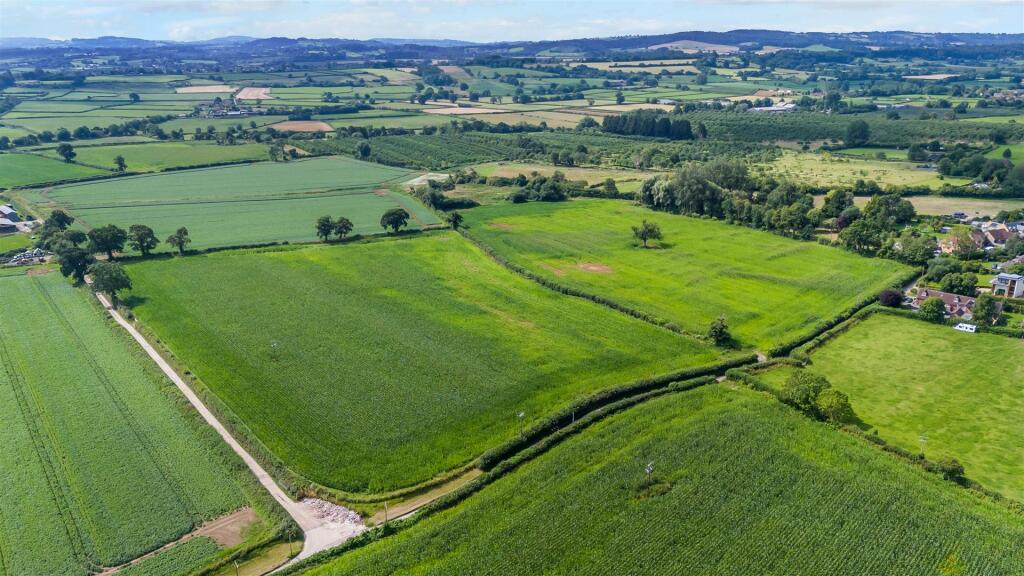 Main image of property: Yeabridge, South Petherton