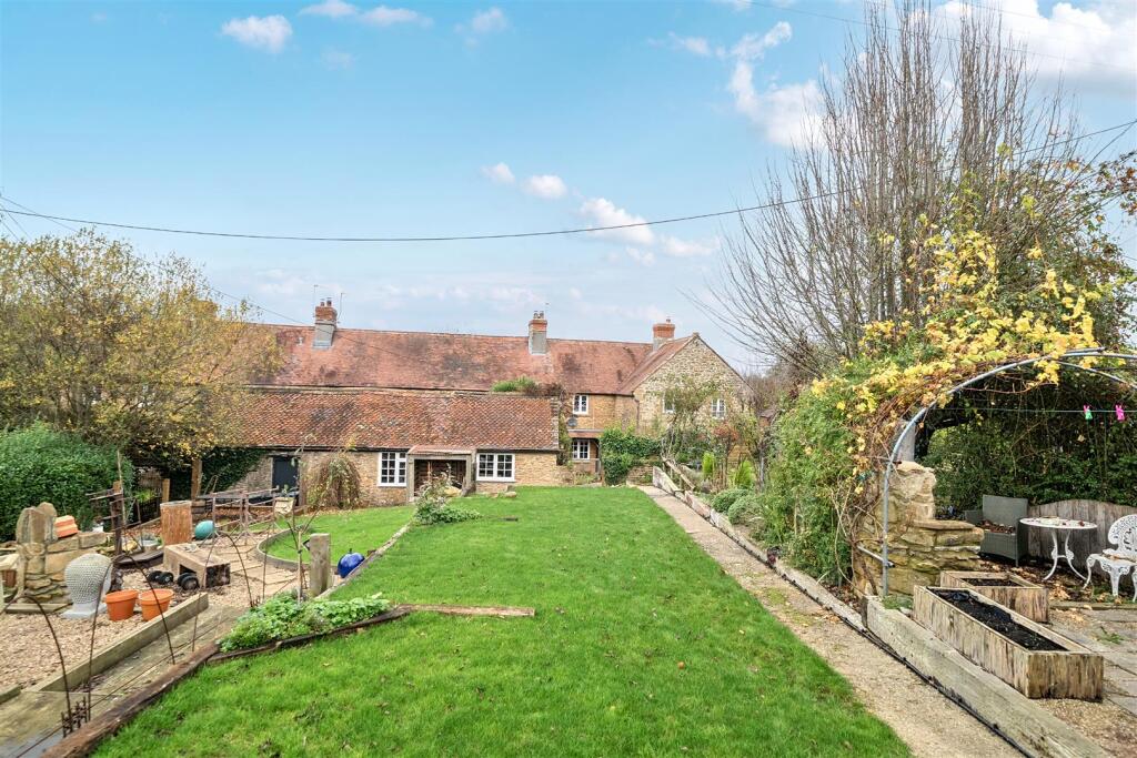 Additional image 22 of West Coker Hill, West Coker, Yeovil