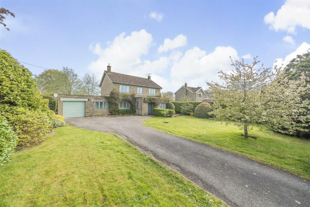 4 bedroom detached house for sale in Coker Marsh, East Coker, Yeovil, BA22