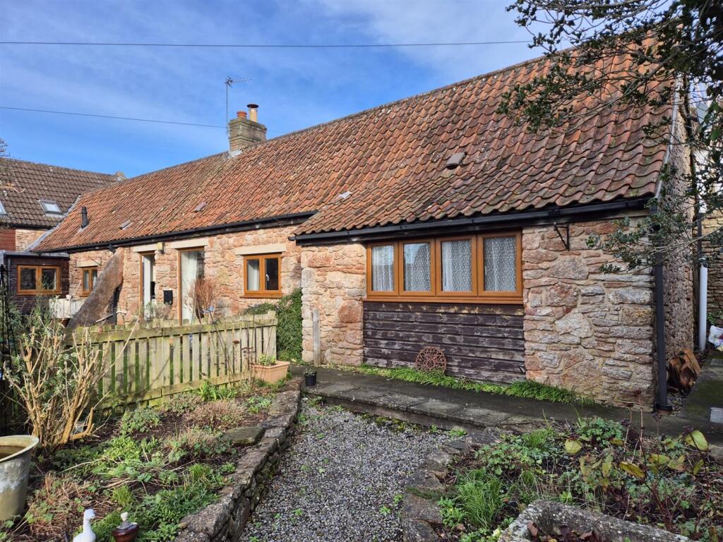 Main image of property: The Street, Draycott
