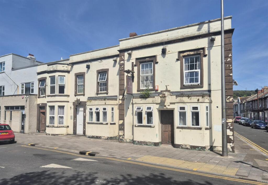 Main image of property: Alexandra Parade, Weston super Mare