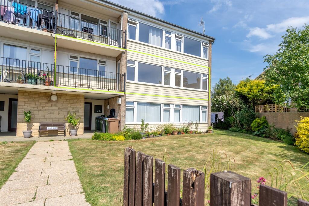 Main image of property: Wroxham Way, Felpham, Bognor Regis