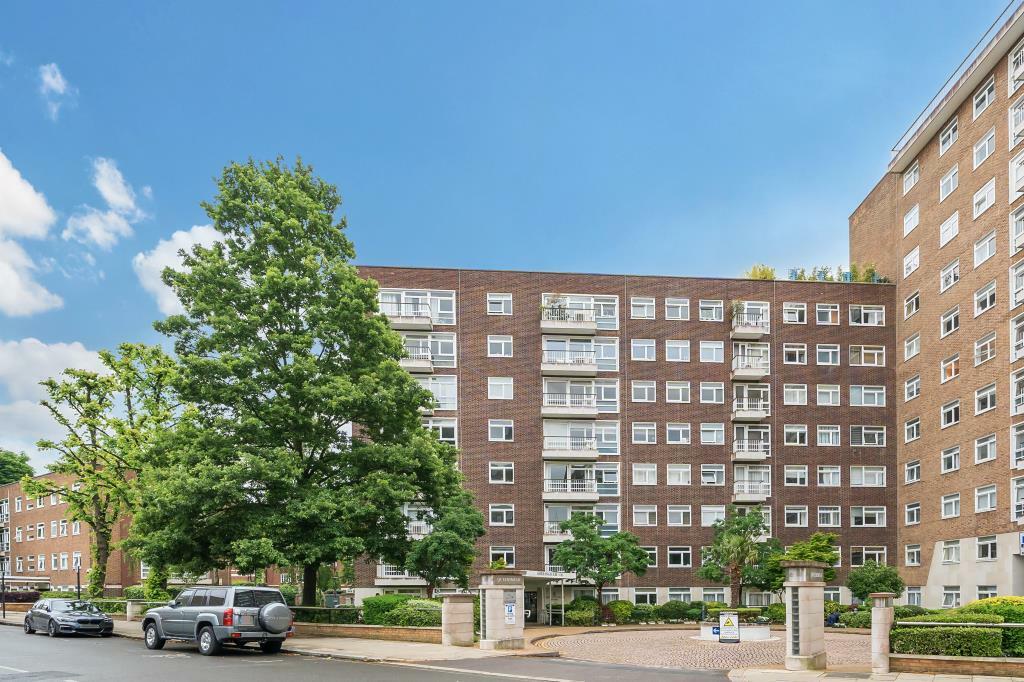 3 bedroom flat for sale in Sheringham, St Johns Wood, NW8