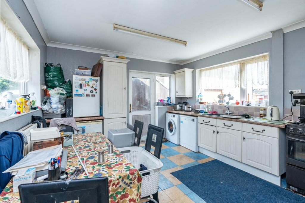 3 bedroom bungalow for sale in Wyberton West Road, Boston, PE21