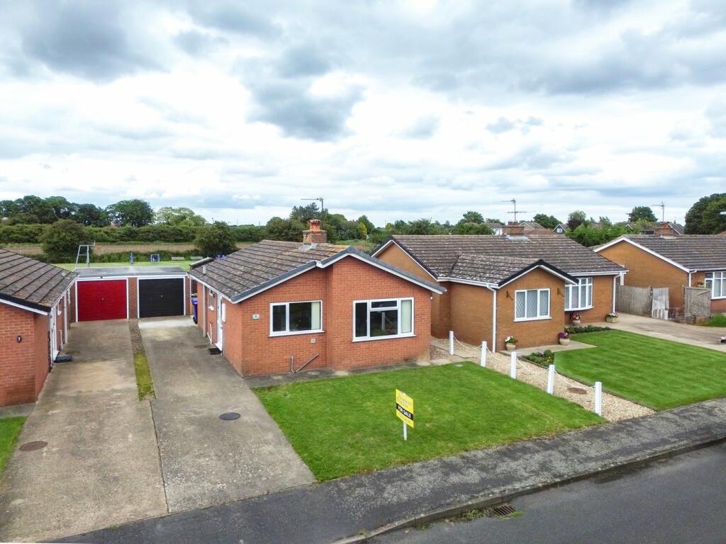 2 bedroom detached bungalow for sale in Laceys Drive, Leverton, Boston
