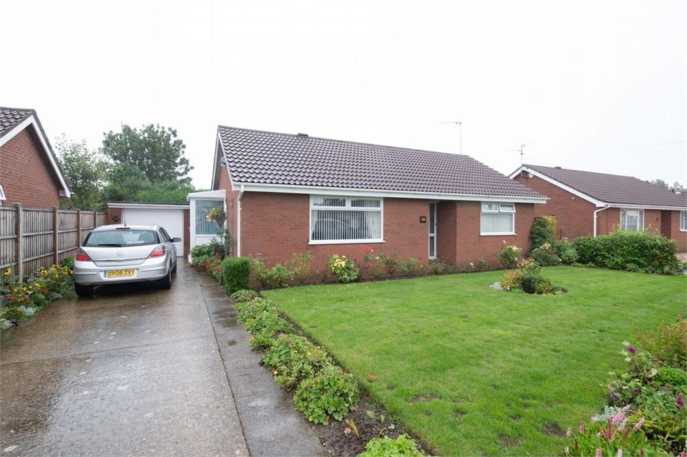 2 bedroom detached bungalow for sale in Greenwood Drive, Boston