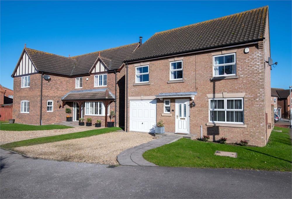 4 bedroom detached house for sale in Church Walk, Sibsey, Boston