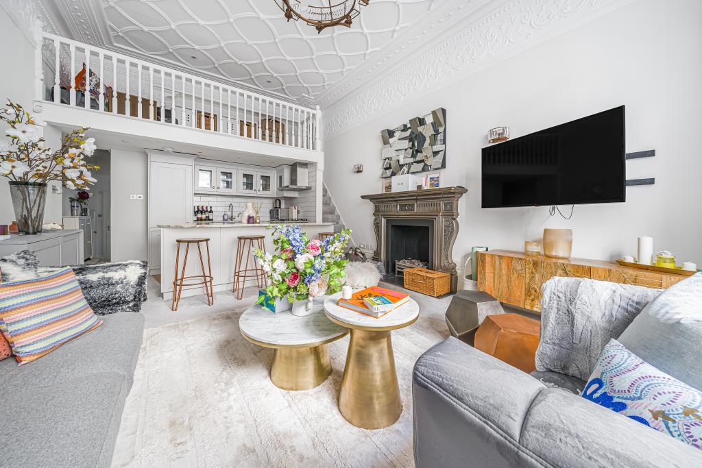 Main image of property: Linden Gardens, Notting Hill, W2