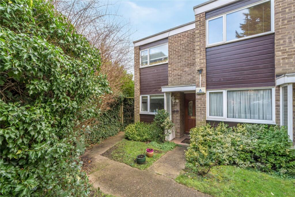 2 bedroom flat for sale in Bickley Road, Bromley, BR1