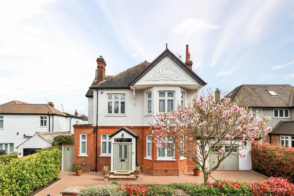 4 bedroom detached house for sale in Quernmore Road, Bromley, BR1