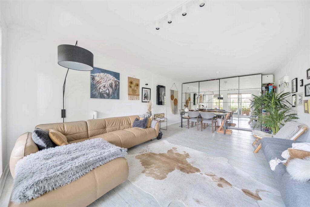 Main image of property: Hildenlea Place, Bromley