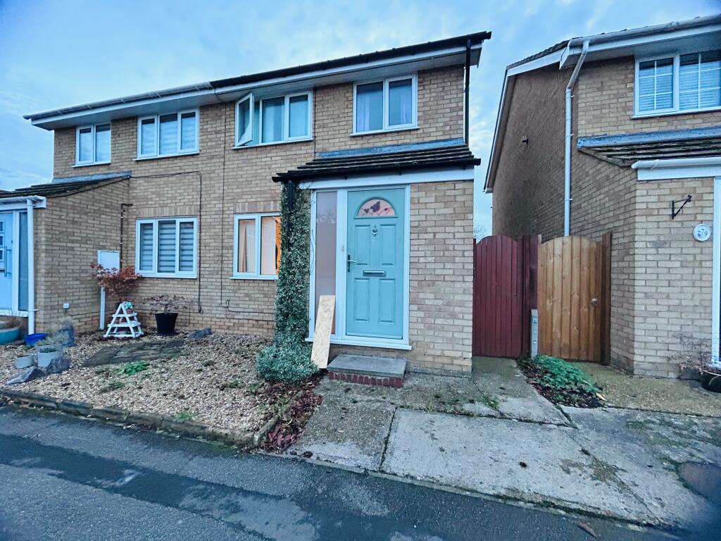 Main image of property: Petersham Close, MK16 0JG