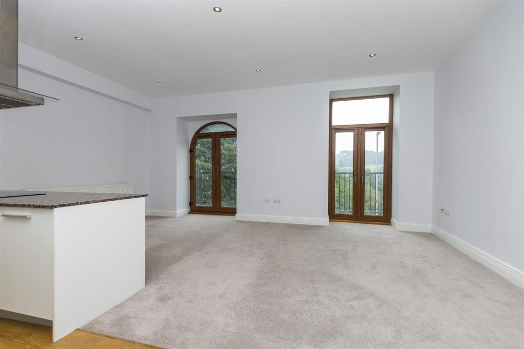 2 bedroom apartment for sale in 3 Burwood Court, Stainland Road