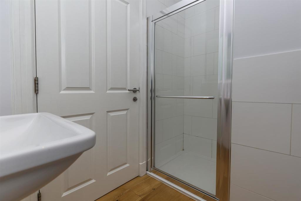 2 bedroom apartment for sale in 3 Burwood Court, Stainland Road