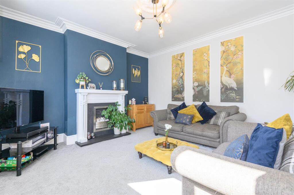 Main image of property: Sunnyleigh, St. Giles Road Halifax, Yorkshire, HX3 8BG