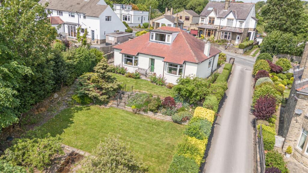 Main image of property: 89, Bramley Lane, Hipperholme, HX3 8NS