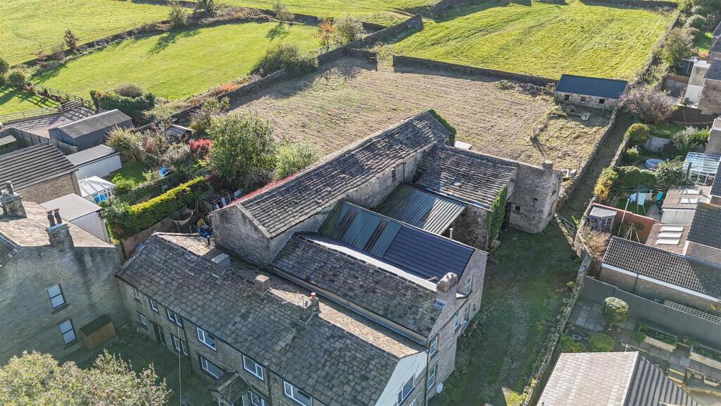 Main image of property: Green Lane Farm, 16 Green Lane, Sowood, Halifax, Hx4 9JL