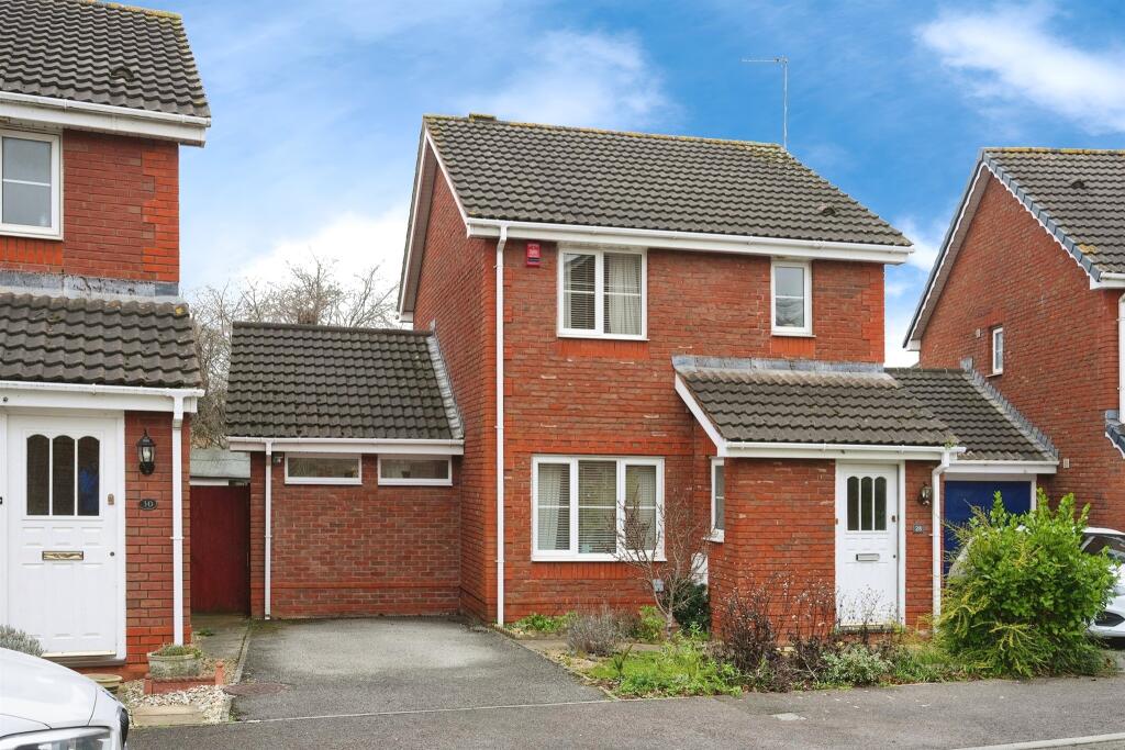 3 bedroom detached house for sale in St. Saviours Rise, Frampton Cotterell, Bristol, BS36