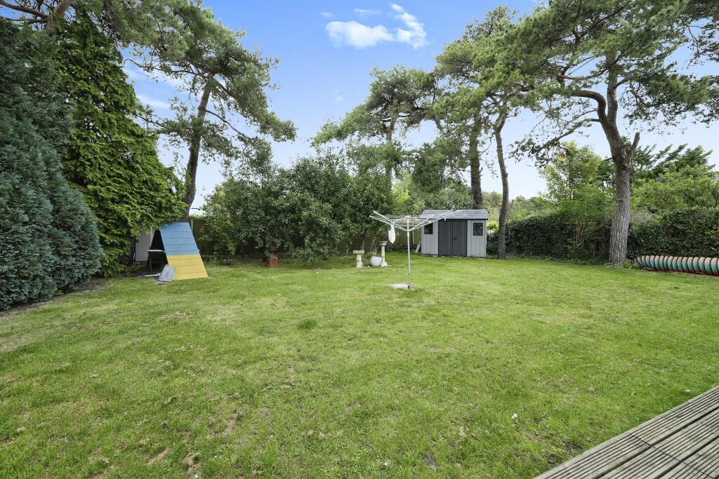 Additional property image - Cotswold Road, Chipping Sodbury, Bristol