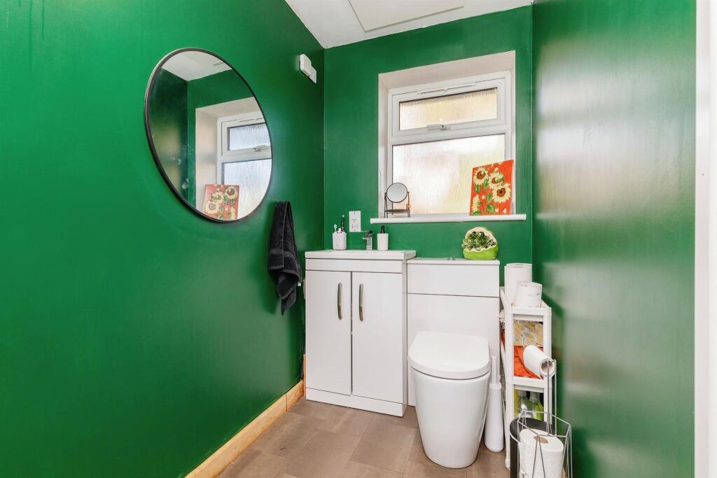 Additional property image - Cotswold Road, Chipping Sodbury, Bristol