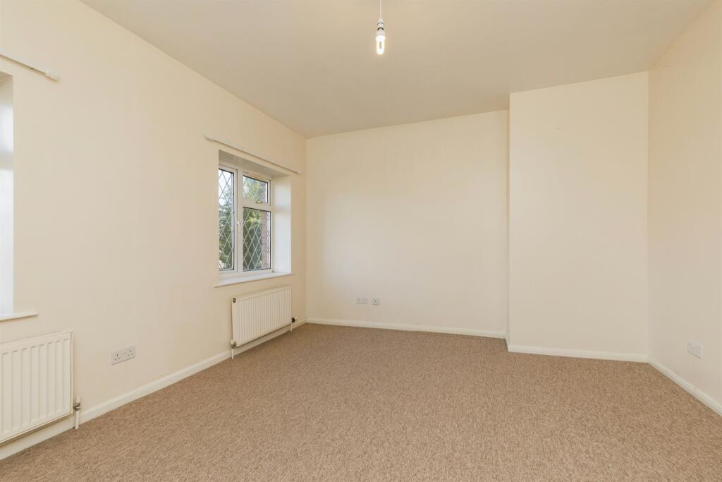 Additional property image - Blanchards, Chipping Sodbury, Bristol
