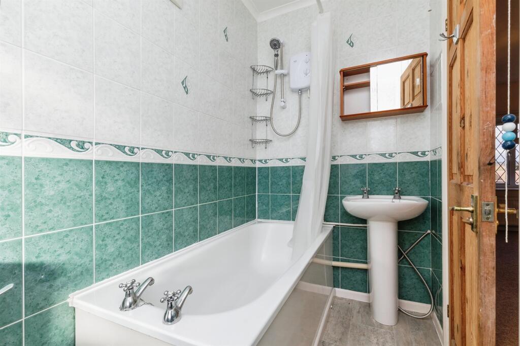 Additional property image - Blanchards, Chipping Sodbury, Bristol