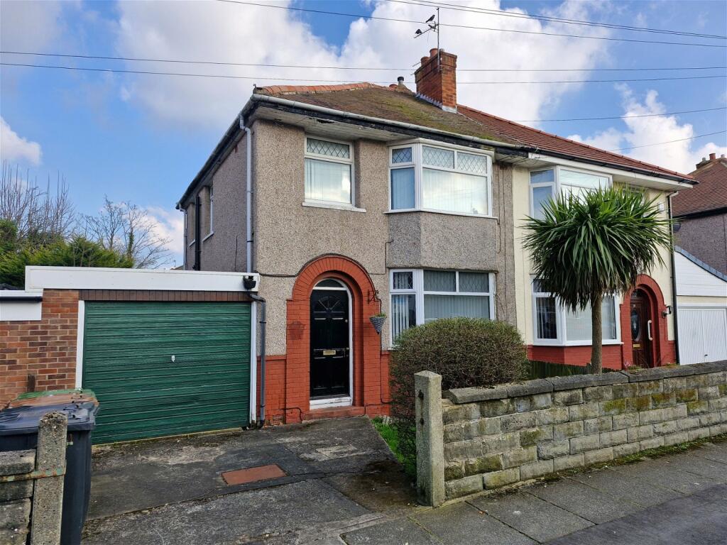 3 bedroom semidetached house for sale in Granville Avenue, Maghull, L31