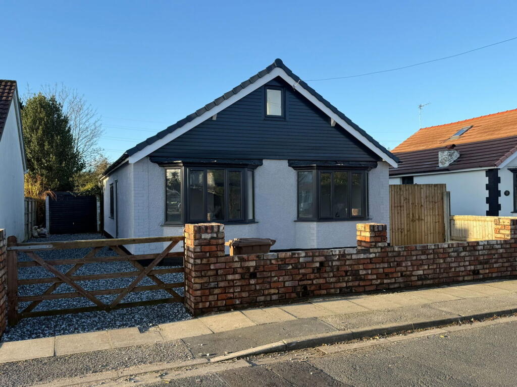 Main image of property: The Crescent, Maghull