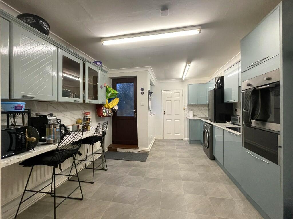 Additional property image - Bloomfield Street North, Halesowen, West Midlands, B63