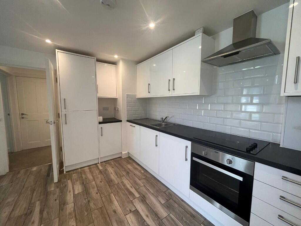 Main image of property: 67 Station Road North, Belvedere, Kent, DA17