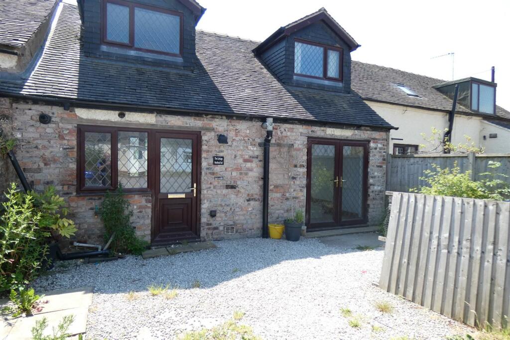 2 bedroom cottage for sale in Woodhead Yard, Cheadle, Stoke On Trent, ST10