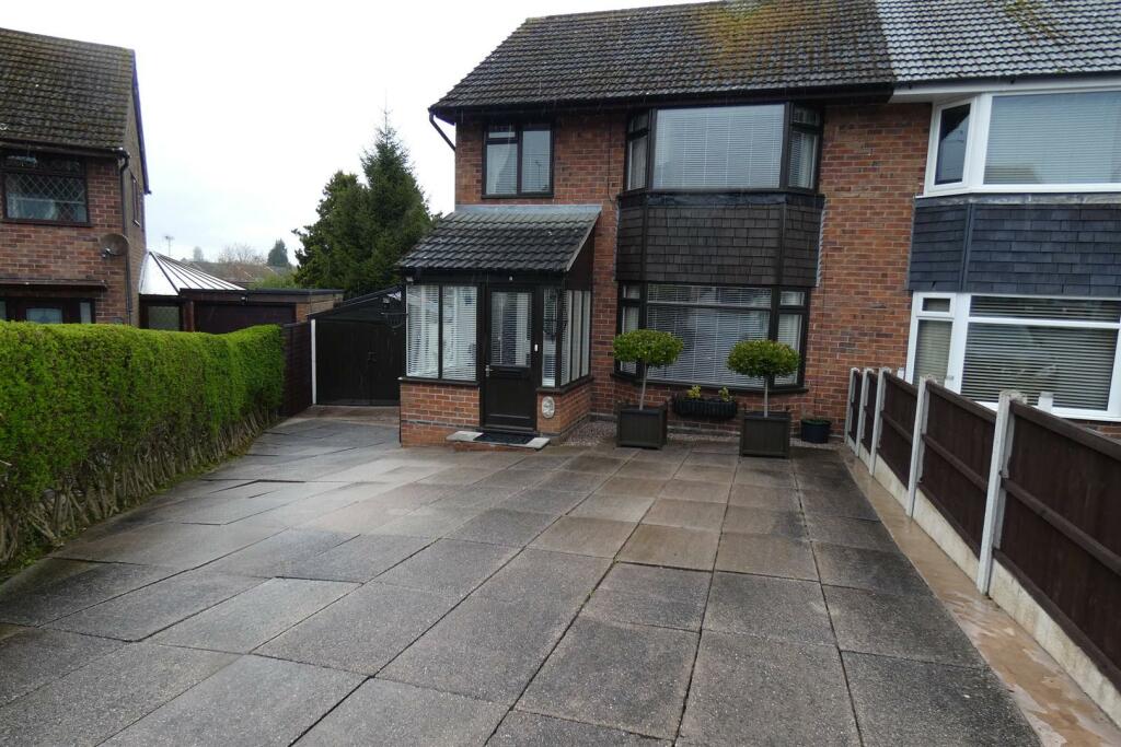 3 bedroom semidetached house for sale in Cedar Avenue, Blythe Bridge