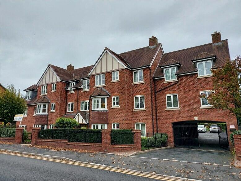 2 bedroom retirement property for sale in 344 Lichfield Road, Four Oaks