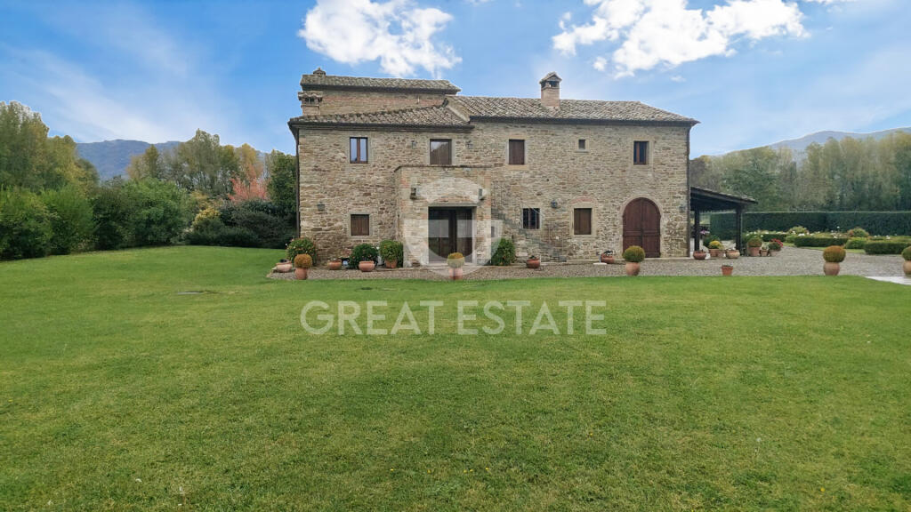 Main image of property: Tuscany, Arezzo, Cortona