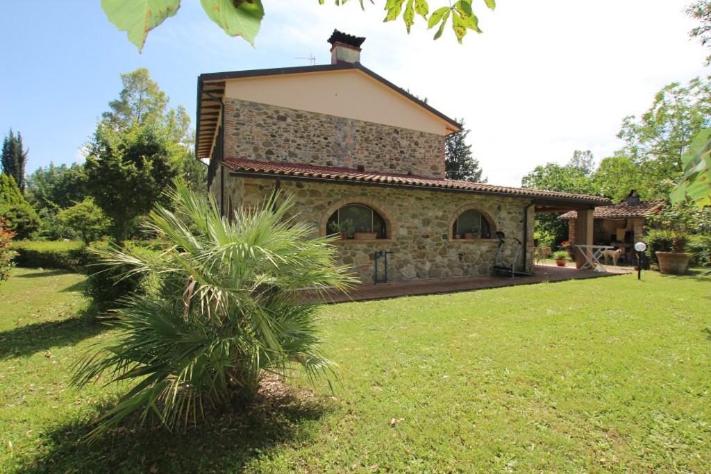5 bedroom farm house for sale in Chianni, Pisa, Tuscany, Italy