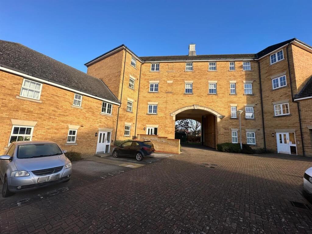 Main image of property: Nuthatch Close, Stowmarket