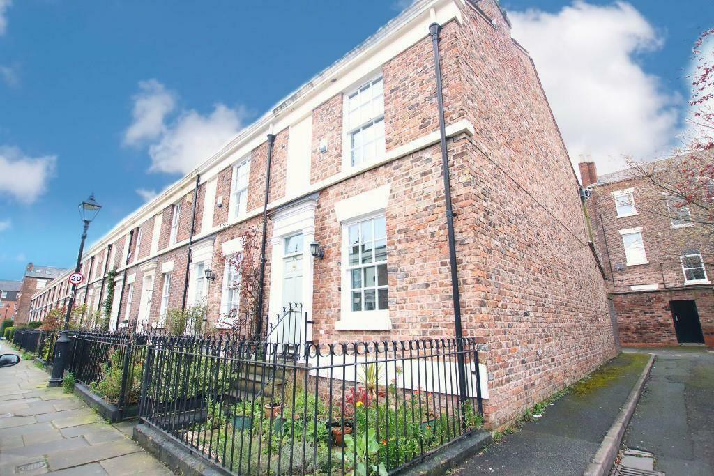 2 bedroom end of terrace house for rent in Egerton Street, Georgian Quarter, Liverpool, L8 7LY, L8