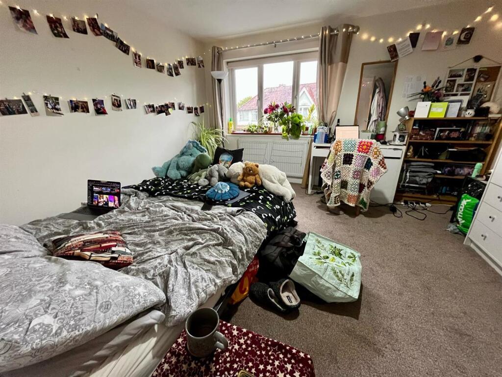 Main image of property: Garstang Road, Fulwood