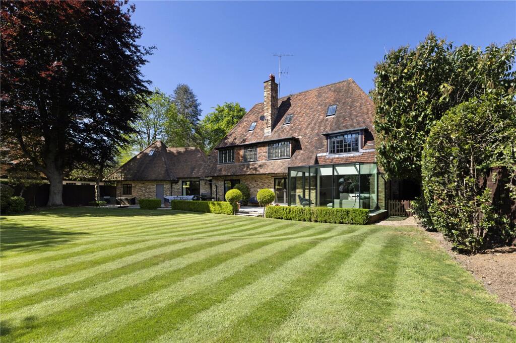 Main image of property: Mizen Way, Cobham, Surrey, KT11