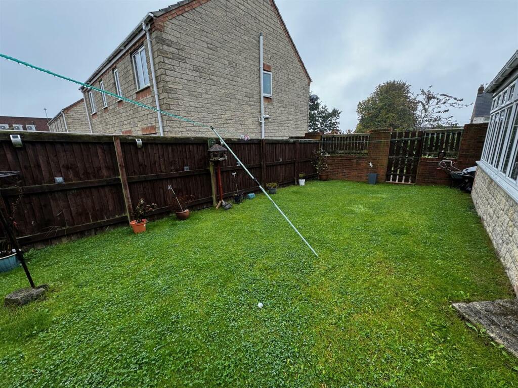 Additional property image - Ivyway, Pelton
