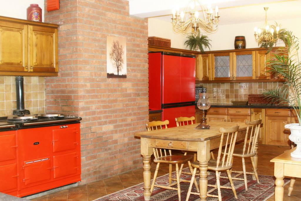 Additional property image - Eshwood Hall, Durham