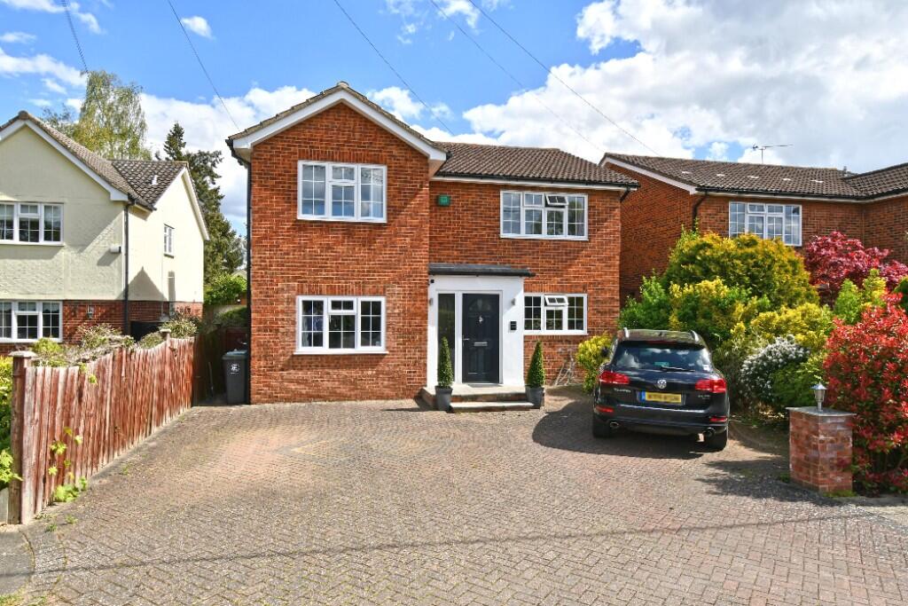 Main image of property: Riverside Avenue, Broxbourne, Hertfordshire, EN10