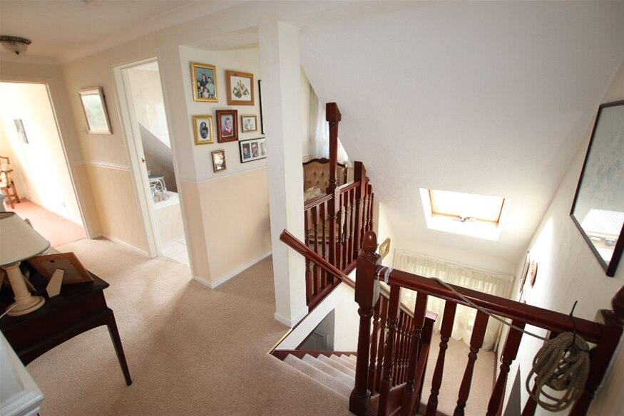 Additional property image - Manor Way, Holland on Sea, CO15